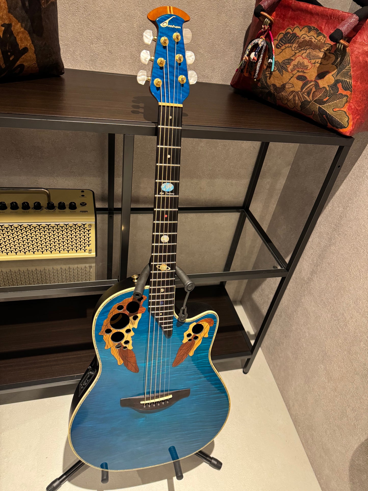 エレアコ　アコースティックギター　Ovation CE2000-NFM ovation 電装系良好　弦高調整済み　世界に75本しかないうちの選定品